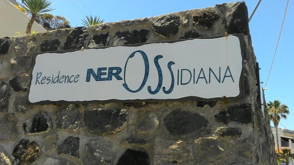 Apartamento Nerossidiana Sul Mare Di Lipari Exterior foto